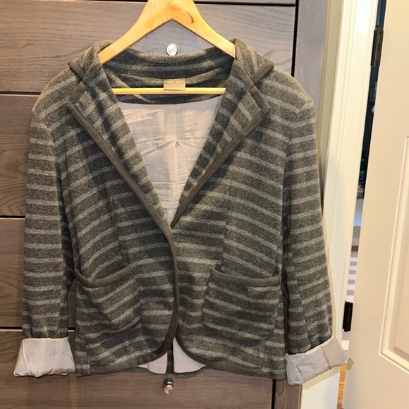 Color Siete Jackets & Blazers - Color Siete knit blazer in grey stripes - size medium